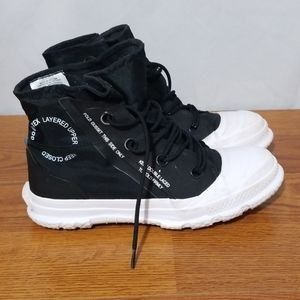 Converse Gortex Hight Top Shoes